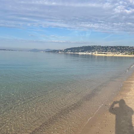 Grand Studio 7 Minutes De La Plage Et Climatise Sur Juan Les Pins Антиб Экстерьер фото